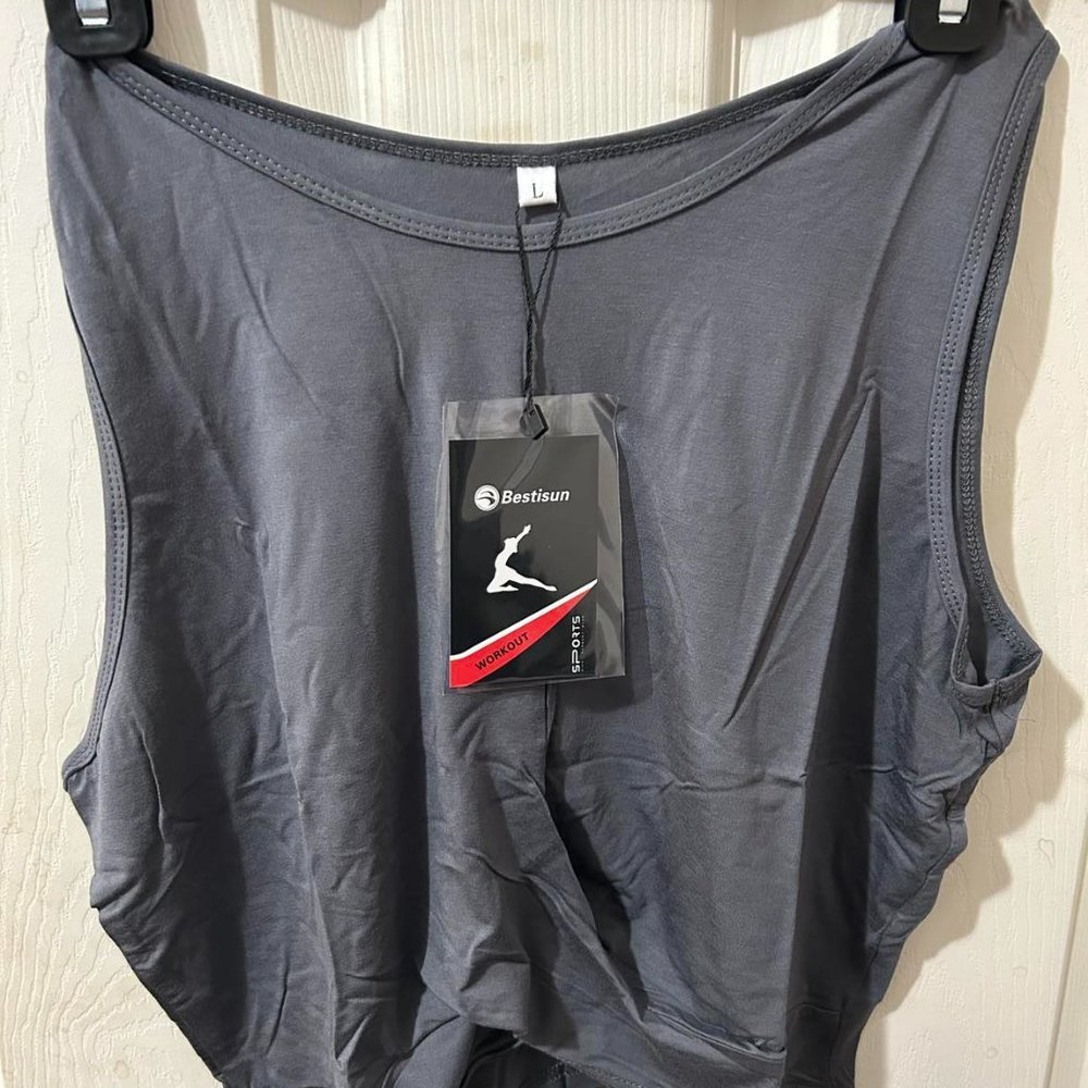 Bestisun Womens Cropped Workout Top - Gray - Size L - Never Worn